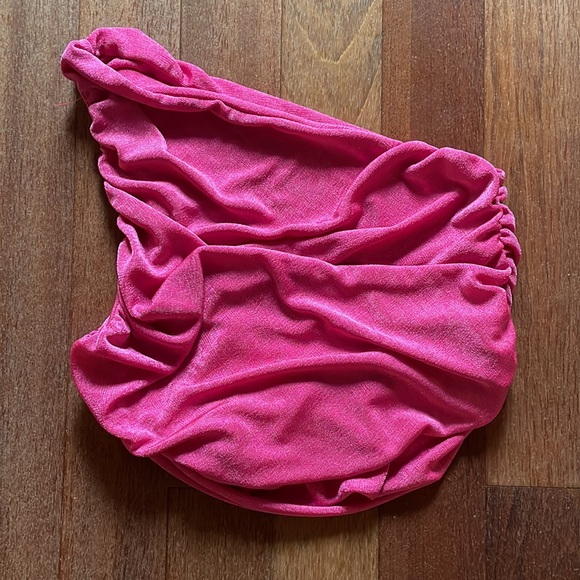 Princess Polly one-shoulder hot pink - Picture 2 of 2